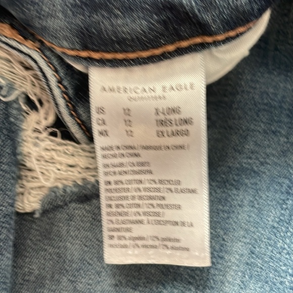 Jean - Picture 2 of 6